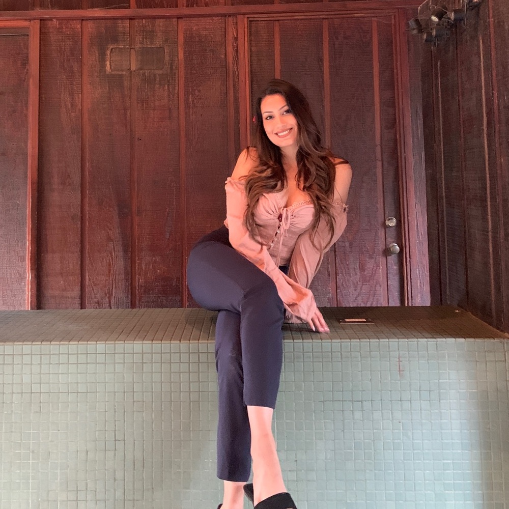 Meet your Posher, Vanessa